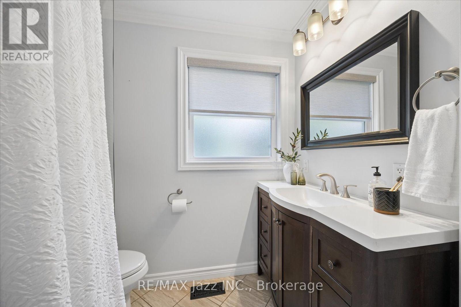 793 GRIERSON STREET - 18