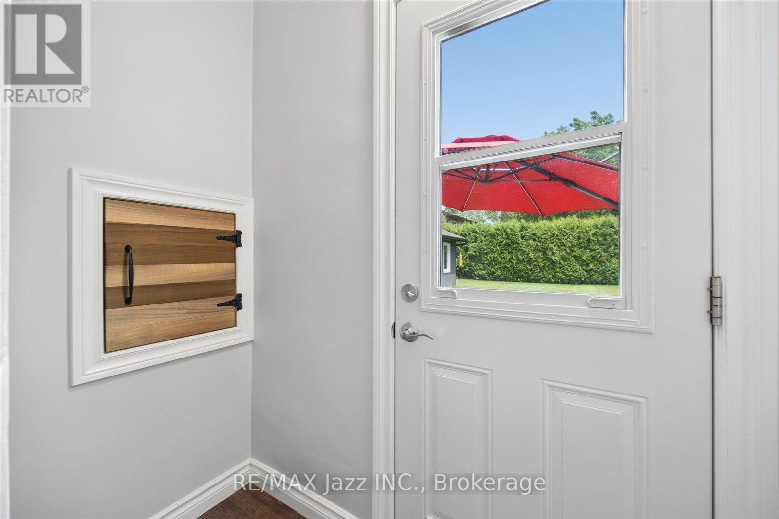 793 GRIERSON STREET - 20