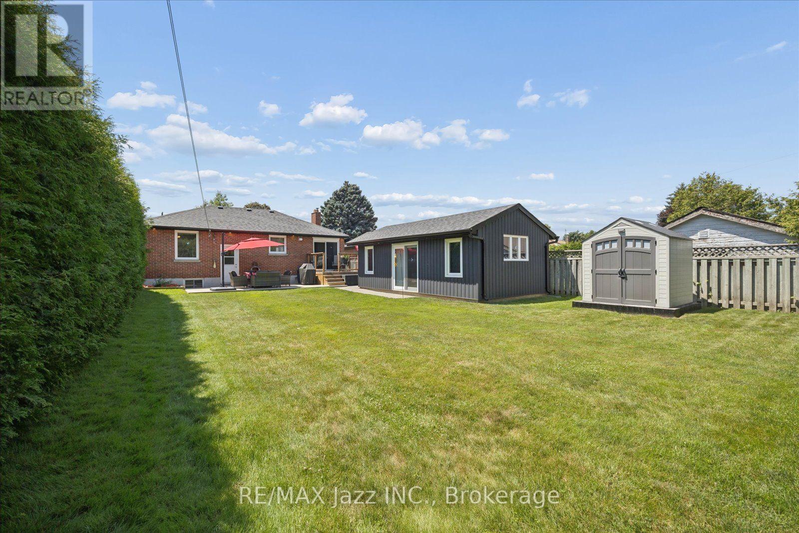 793 GRIERSON STREET - 22