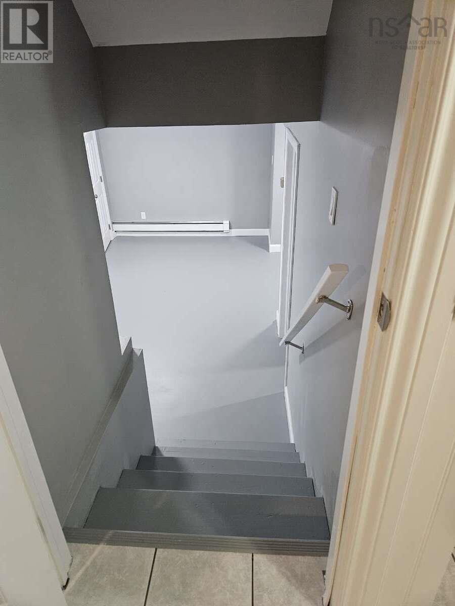 42 Bardmoor Crescent - 41