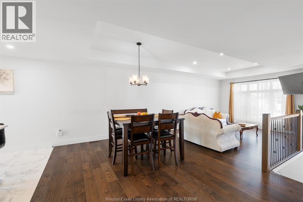 208 CLARKE - 16