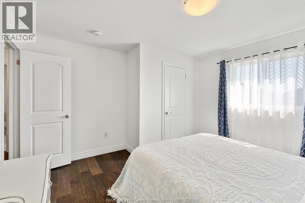 208 CLARKE - 26