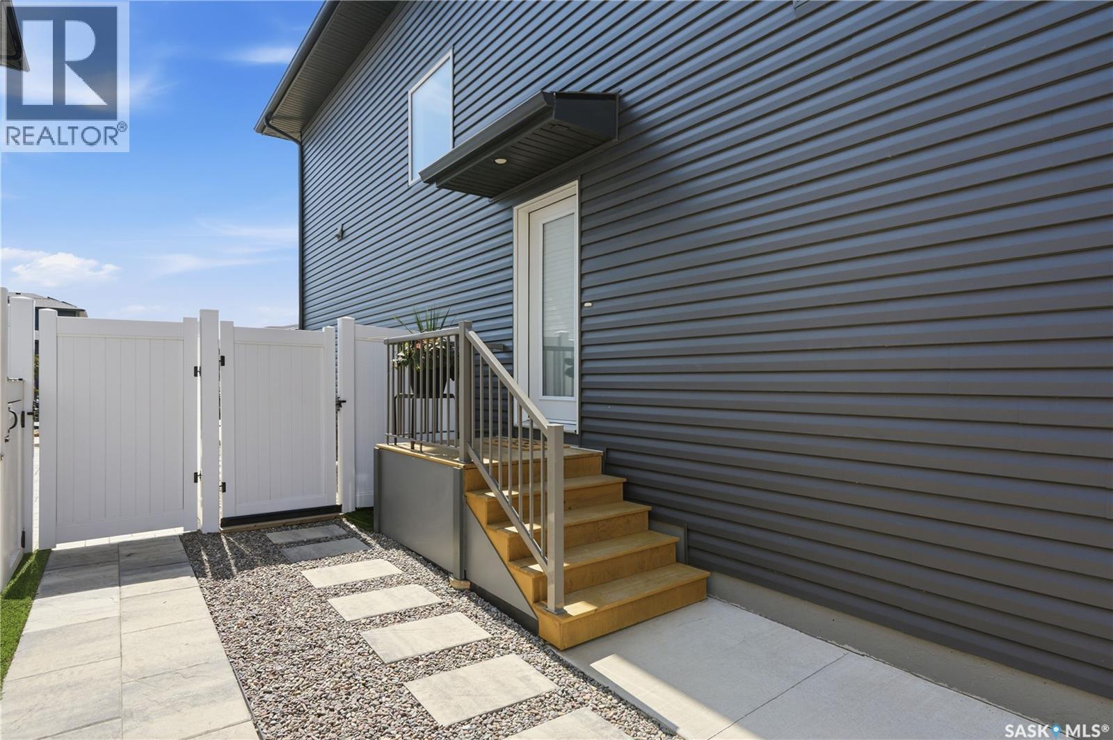 #850 Brighton GATE - Image 44