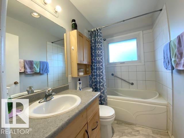 4106 51A ST - 20