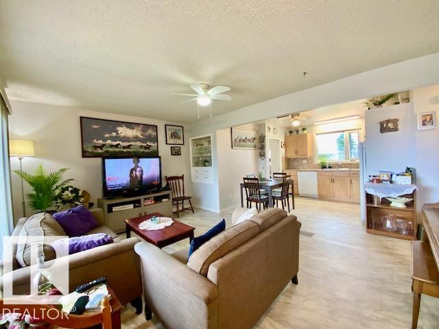 4106 51A ST - 8