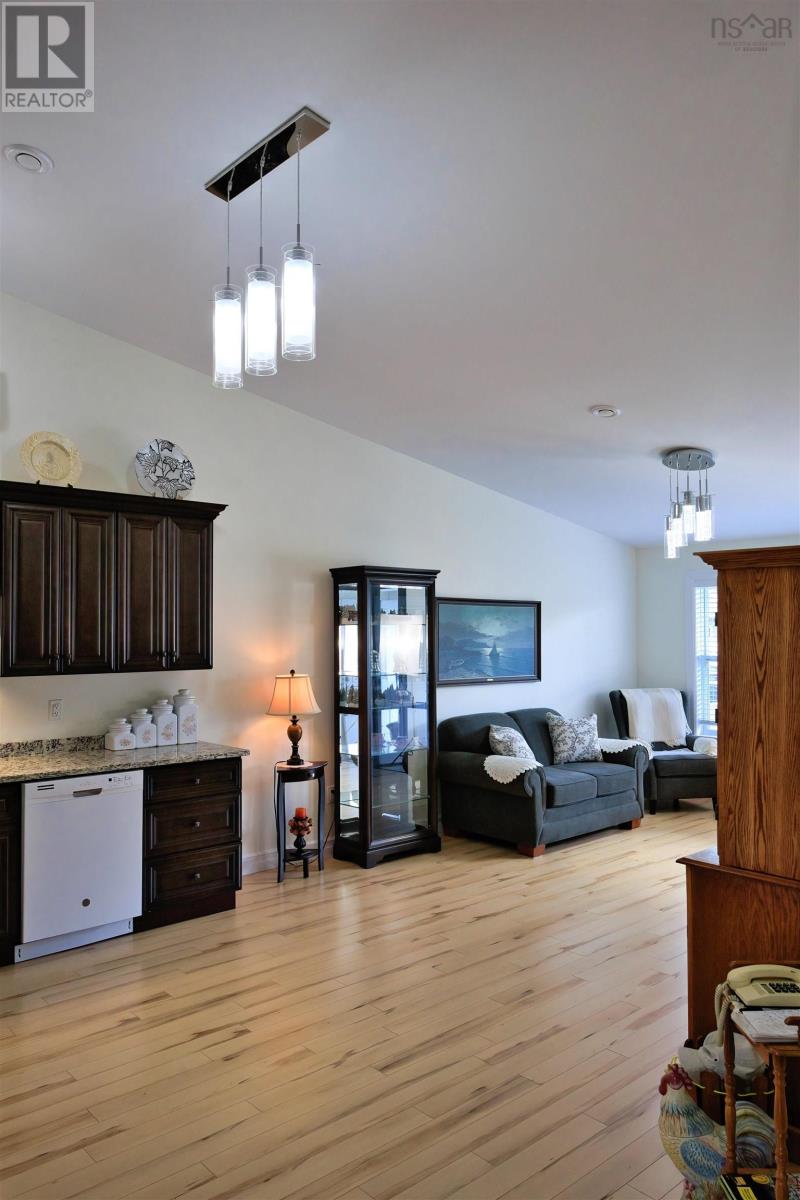 38 Covington Place - 9