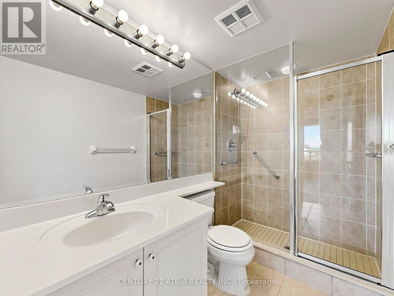 #1110 2 CLAIRTRELL ROAD - 18