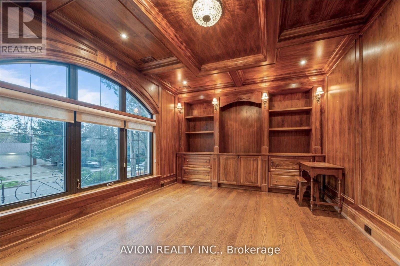 26 DANVILLE DRIVE - 21