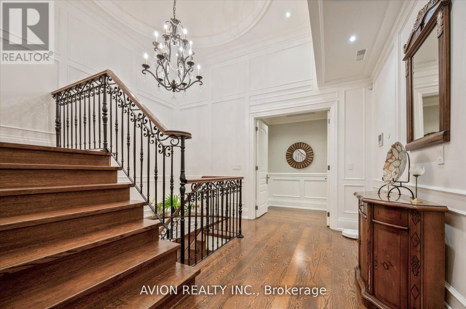 26 DANVILLE DRIVE - 26