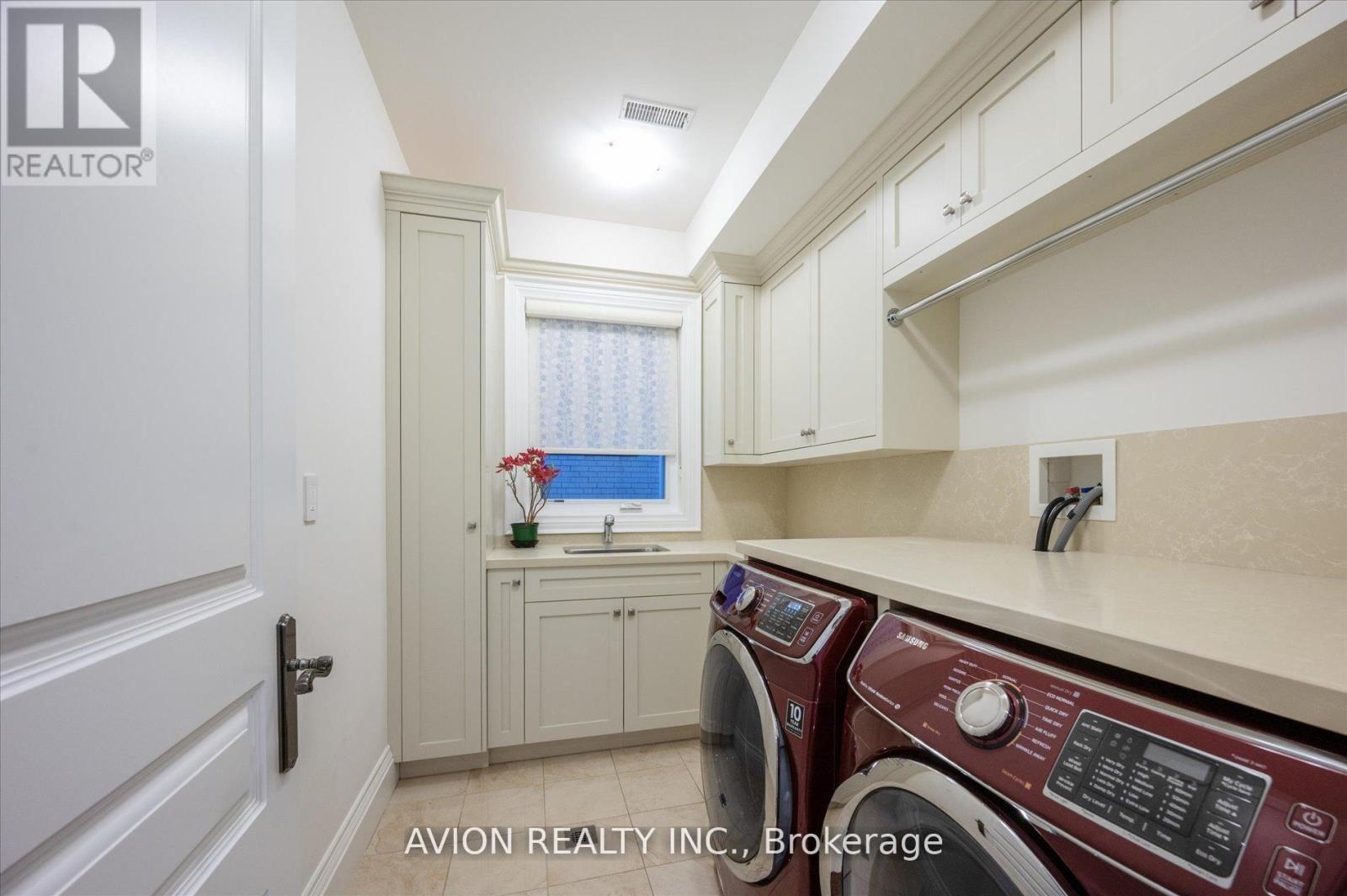 26 DANVILLE DRIVE - 47