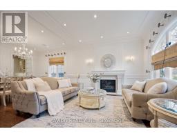26 Danville Drive, Toronto, ON M2P1J1 Photo 13
