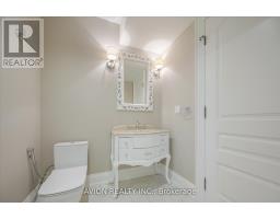 26 Danville Drive, Toronto, ON M2P1J1 Photo 44