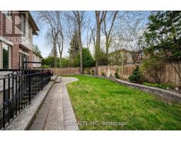 26 Danville Drive, Toronto, ON M2P1J1 Photo 49