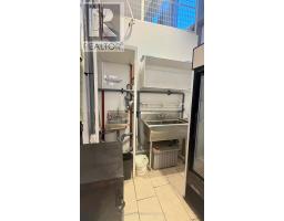 121 - 4750 Yonge Street, Toronto, ON M2N0J6 Photo 6