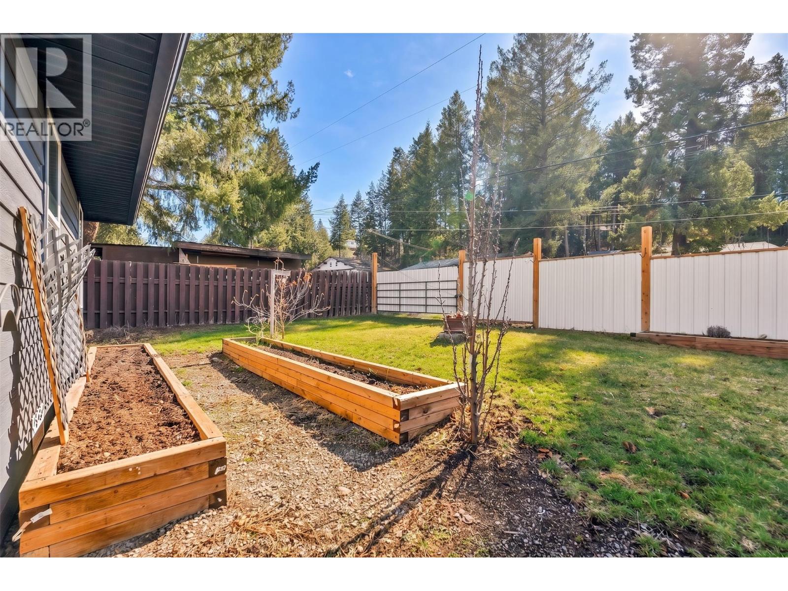 154 Edgewood Drive - 2