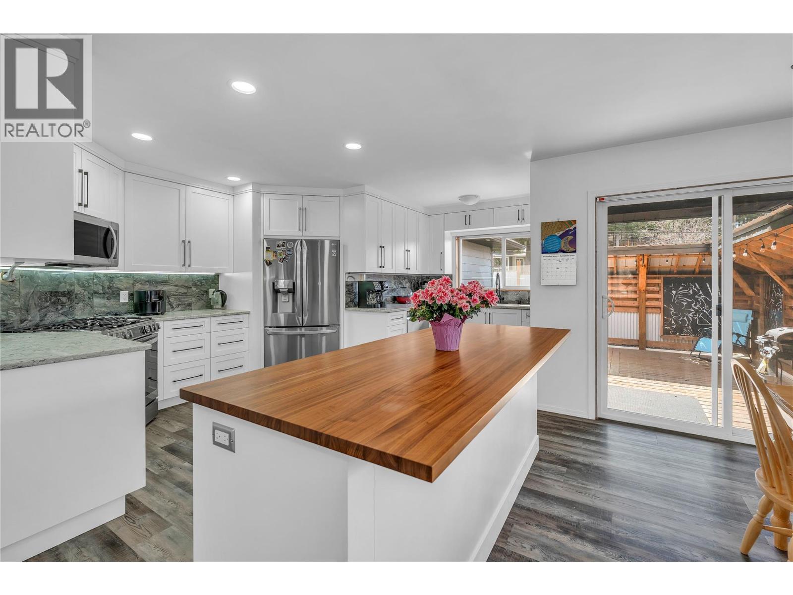 154 Edgewood Drive - 13