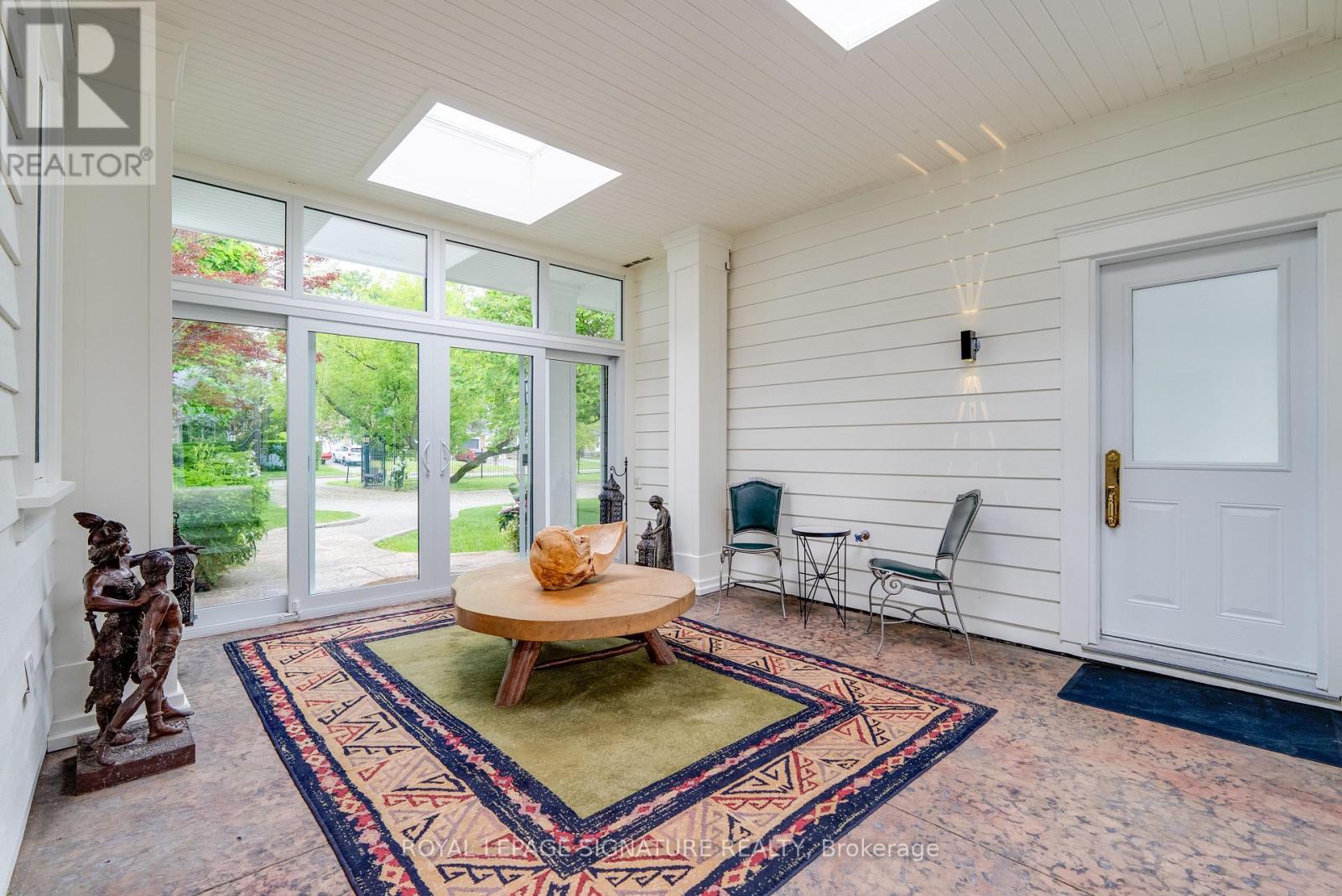 220 GREYABBEY TRAIL - 15