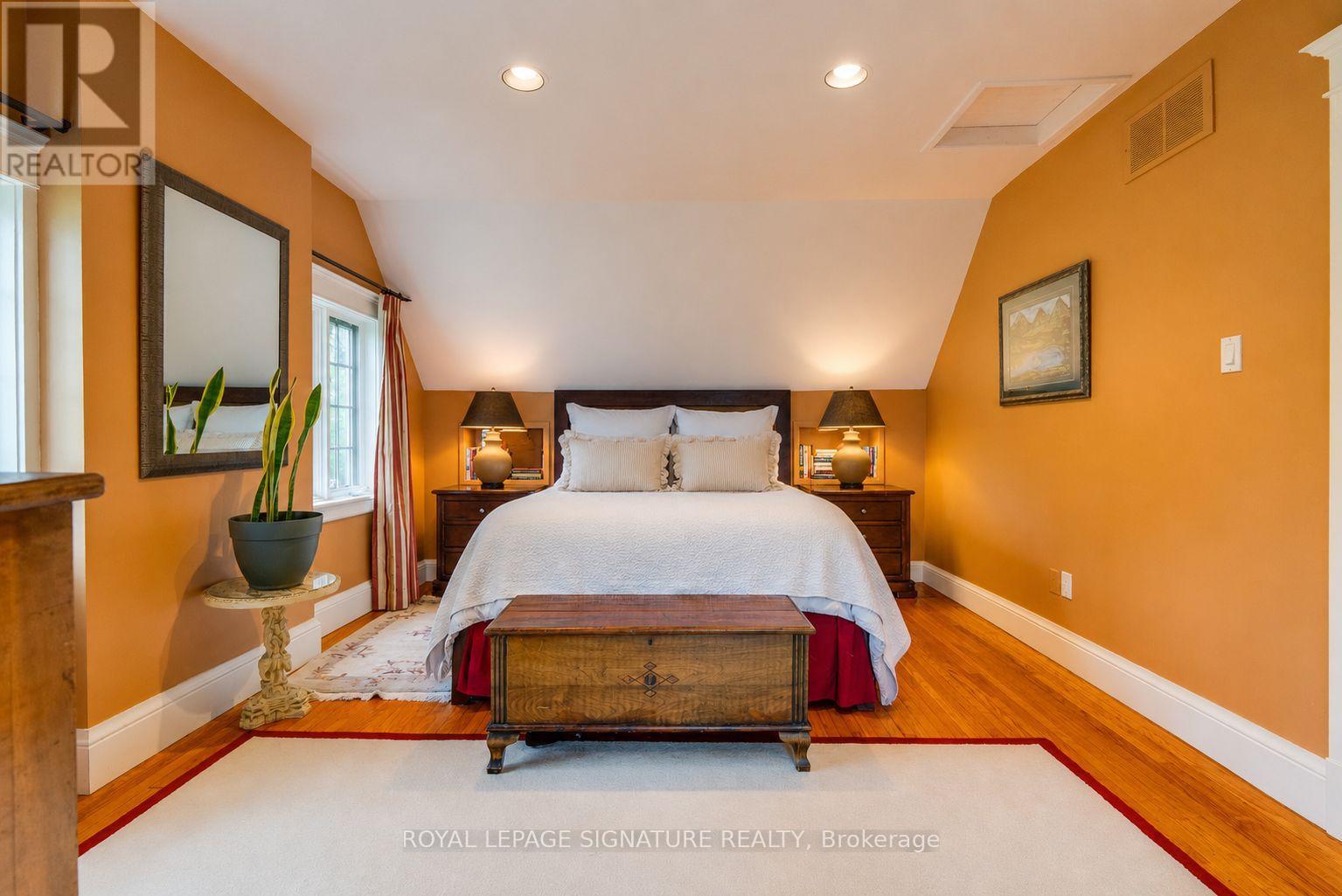 220 GREYABBEY TRAIL - 31