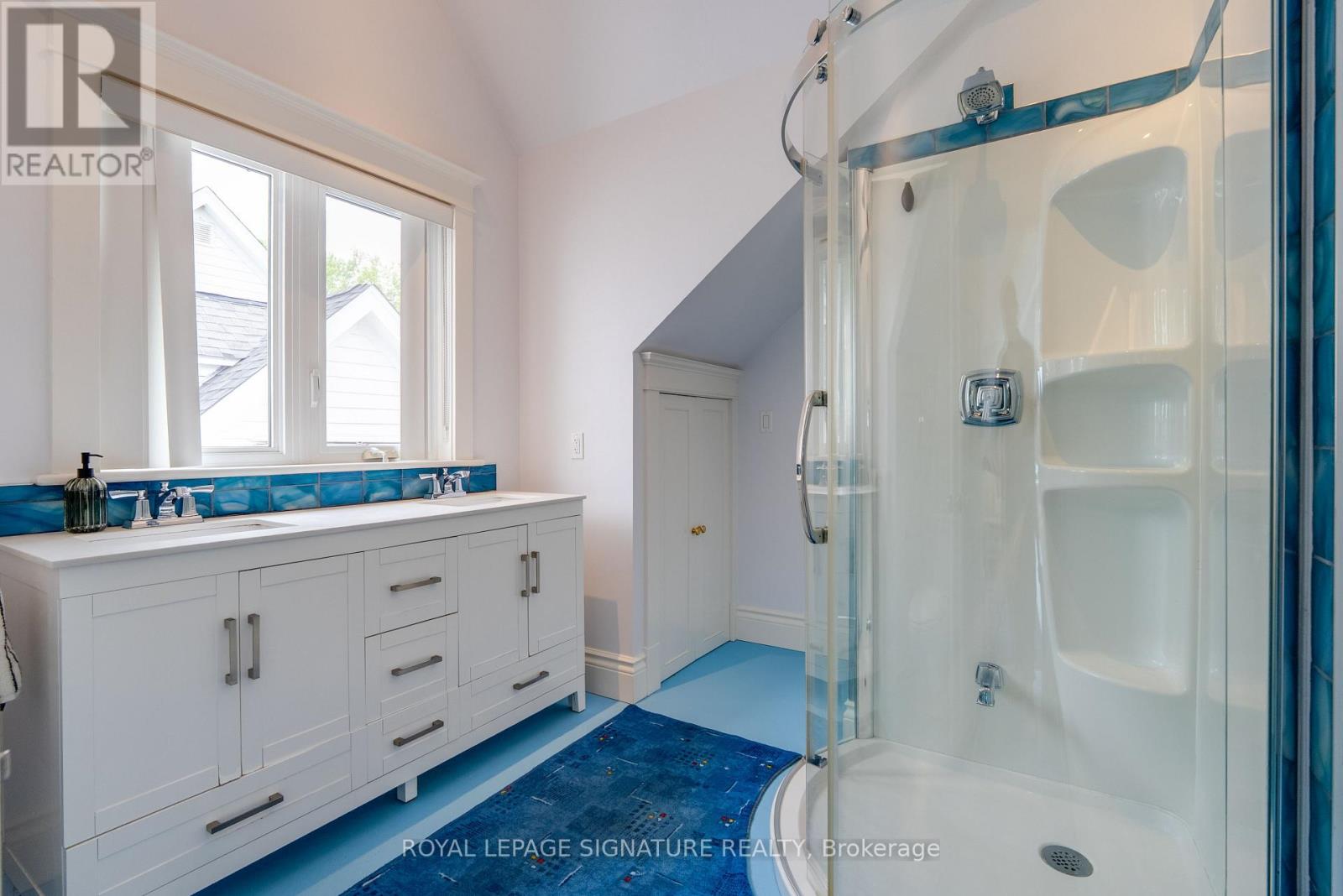 220 GREYABBEY TRAIL - 39