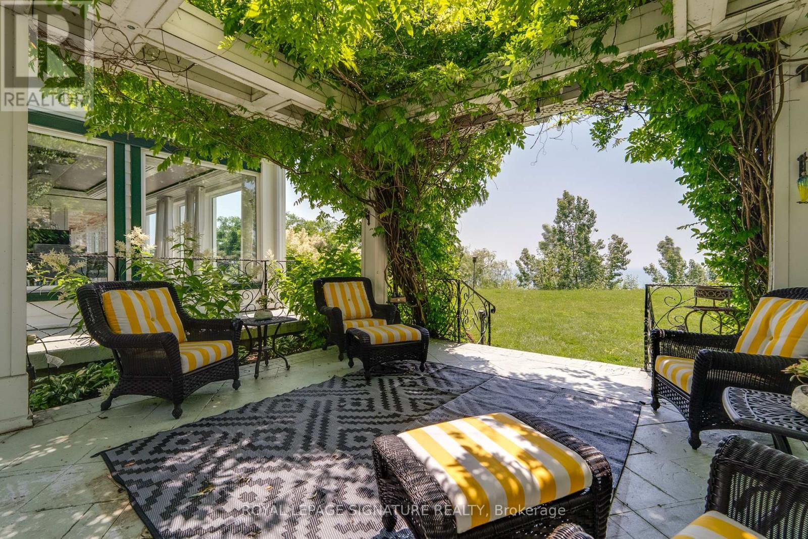 220 GREYABBEY TRAIL - 42