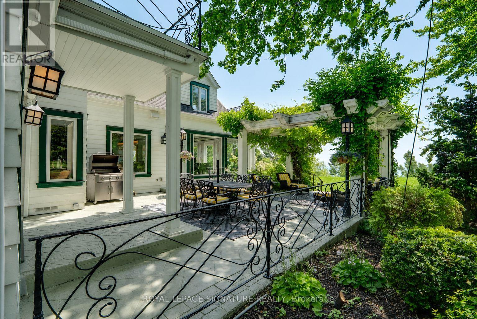 220 GREYABBEY TRAIL - 43