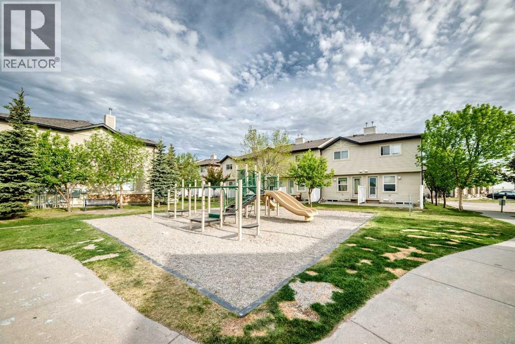 501 Saddlecrest Boulevard NE - 50