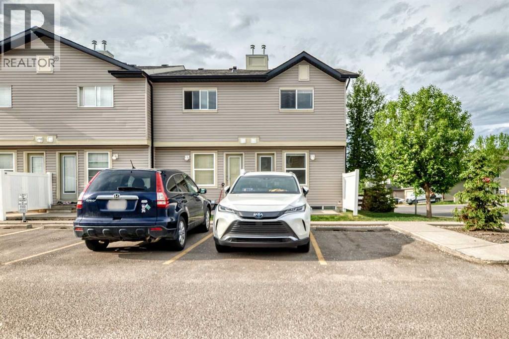 501 Saddlecrest Boulevard NE - 44