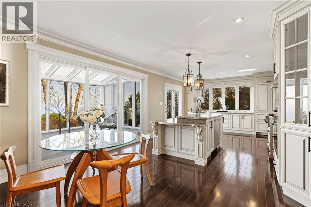 3346 LAKESHORE Road W - 11