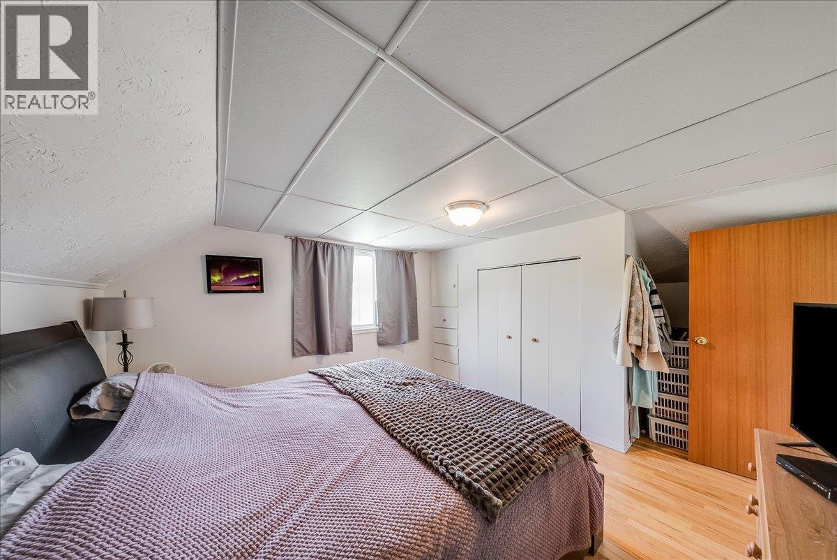 96 RESERVOIR Road - 28