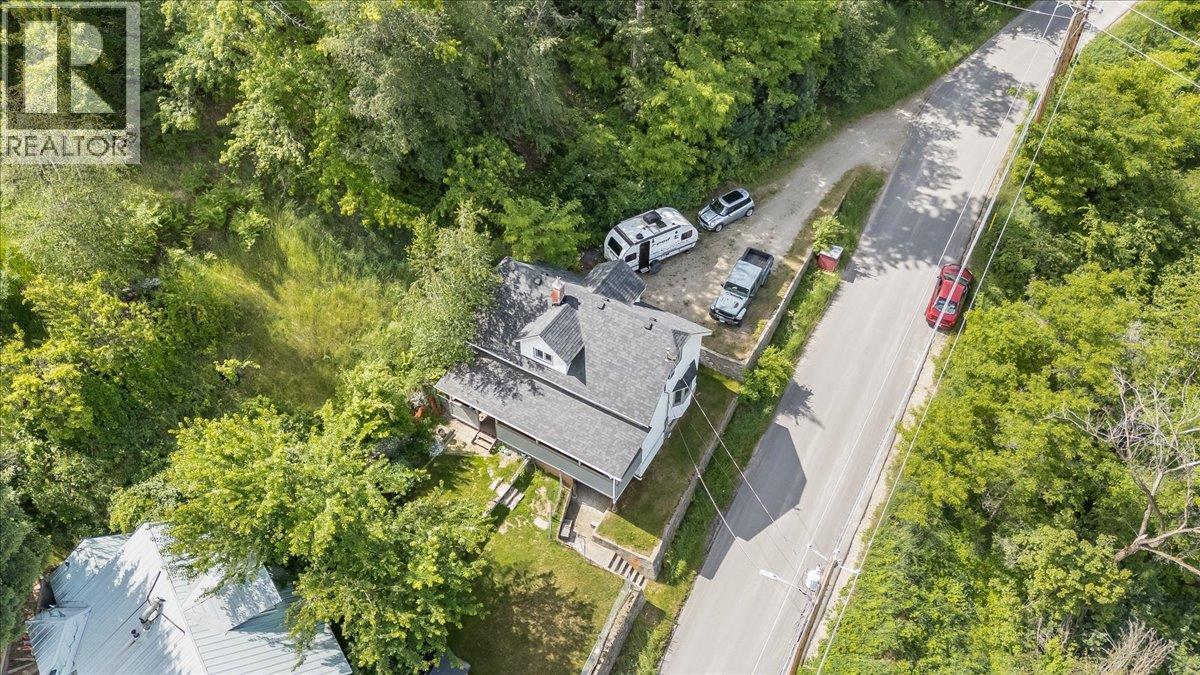 96 RESERVOIR Road - 50
