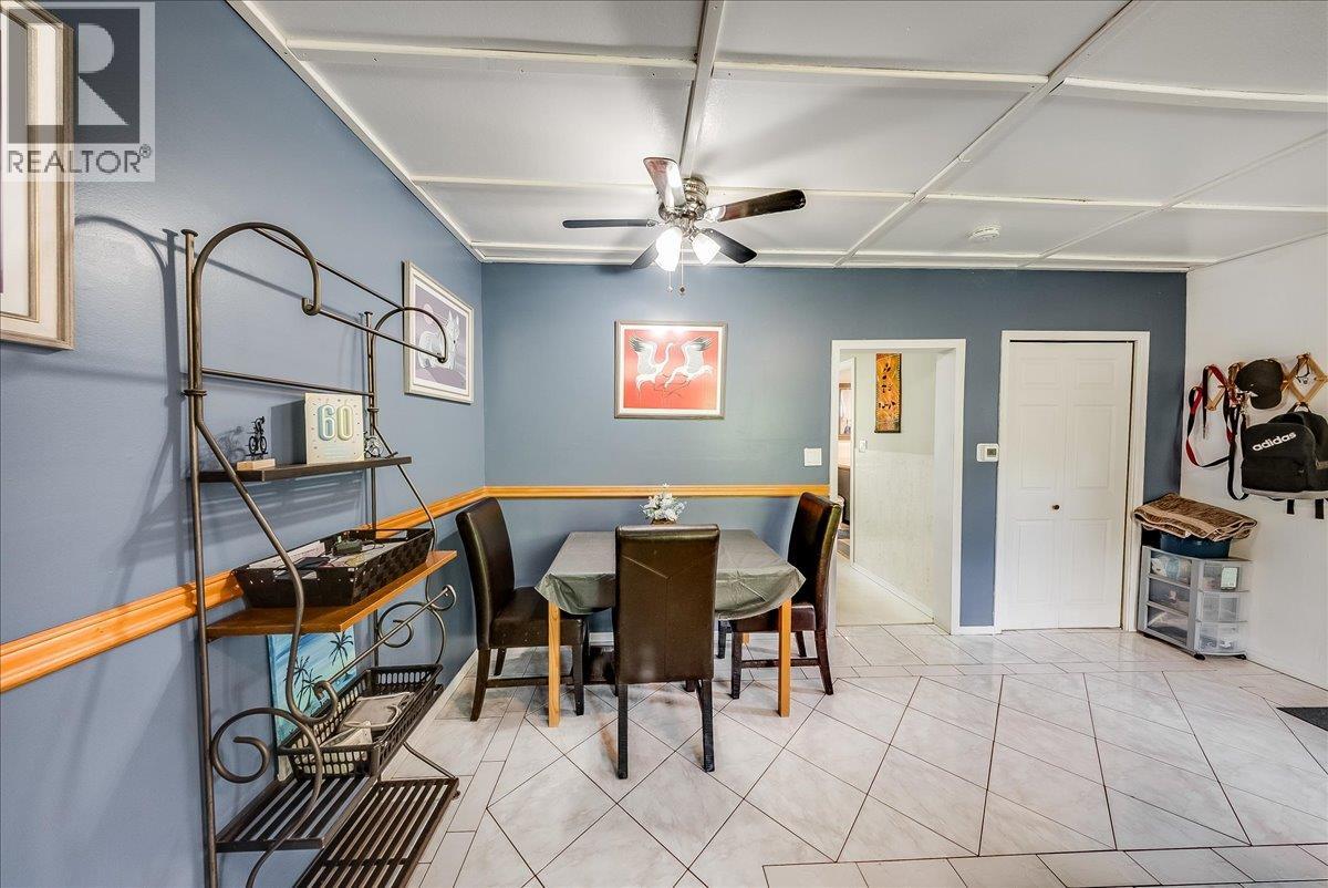 96 RESERVOIR Road - 10