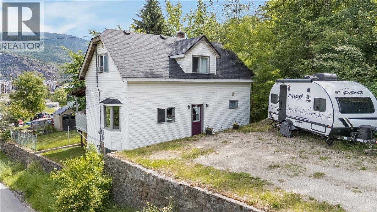 96 RESERVOIR Road - 38