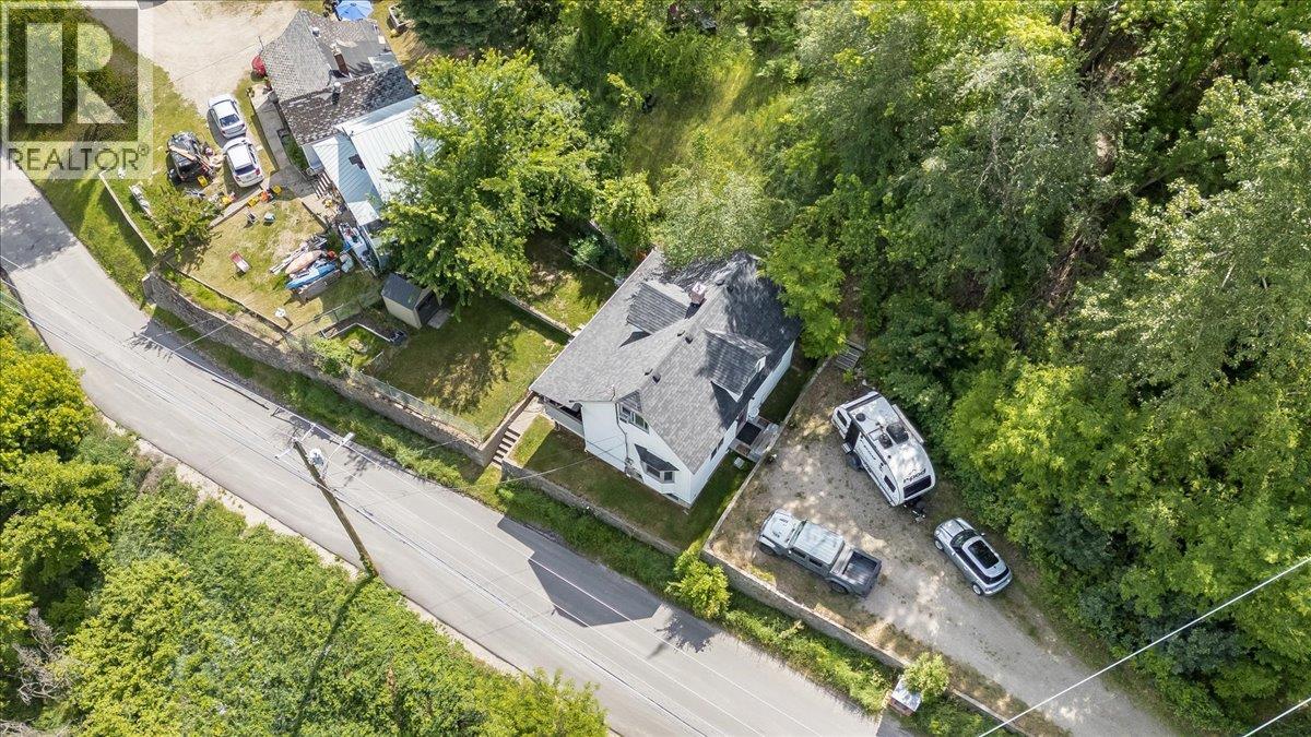 96 RESERVOIR Road - 52
