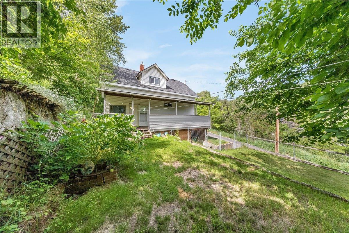 96 RESERVOIR Road - 49