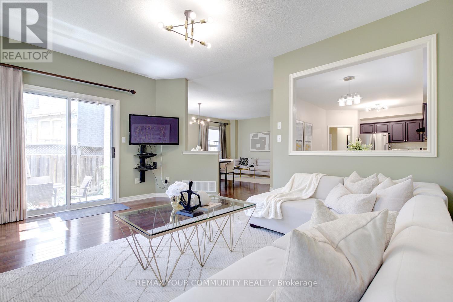 16 WESTWAY CRESCENT - Image 30