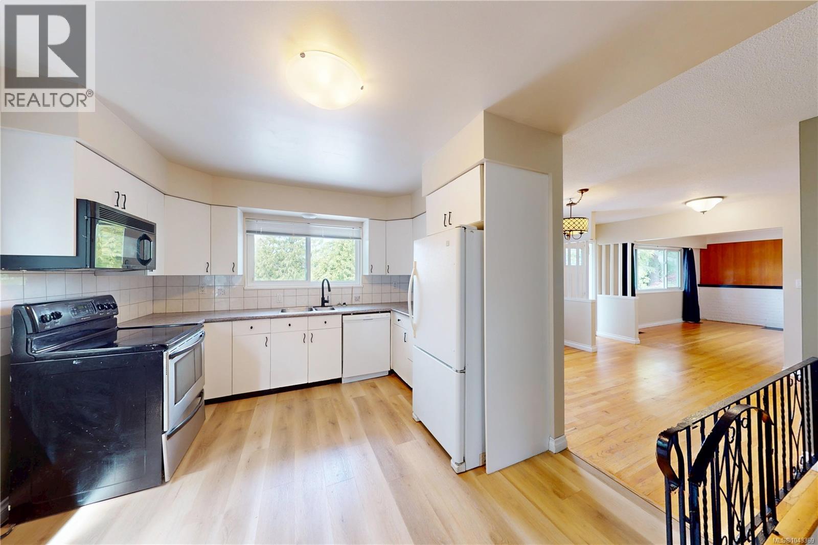 1710 Sprucewood Pl - 11