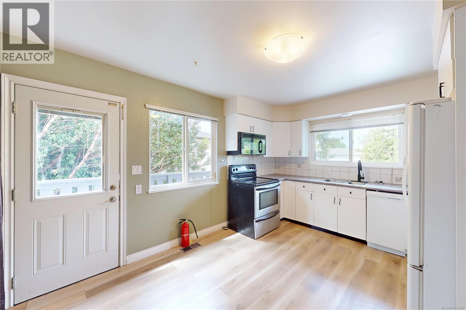 1710 Sprucewood Pl - 15