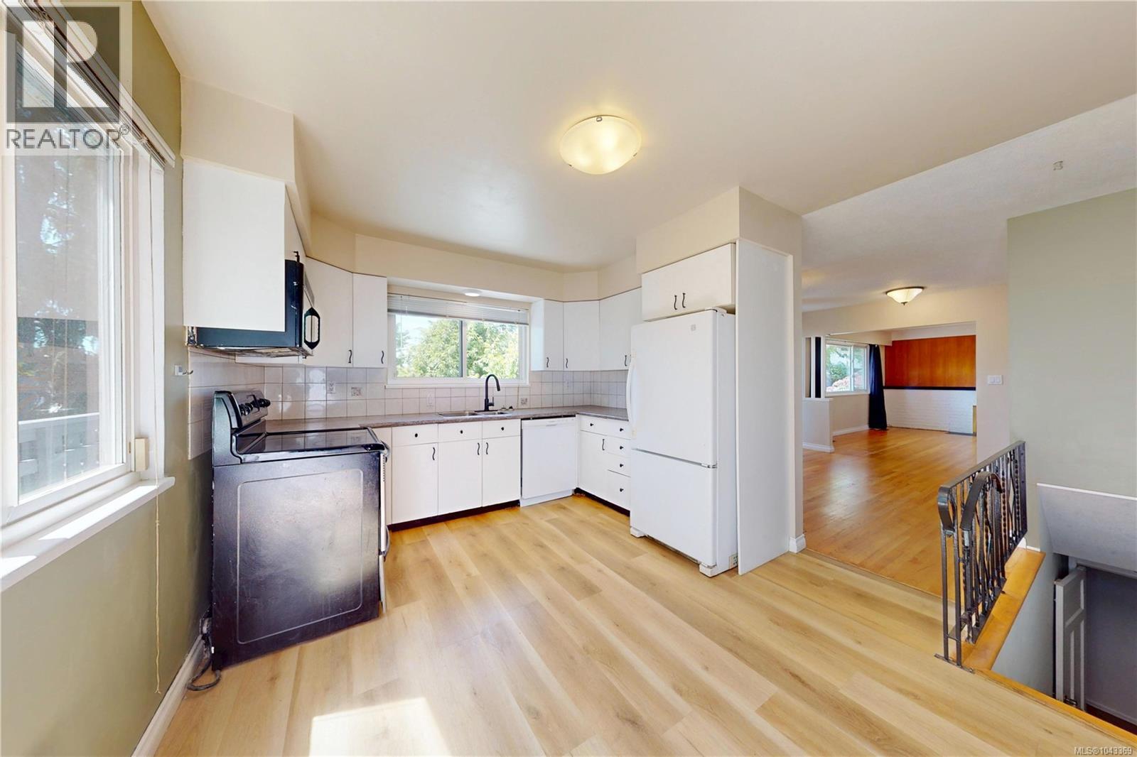 1710 Sprucewood Pl - 16