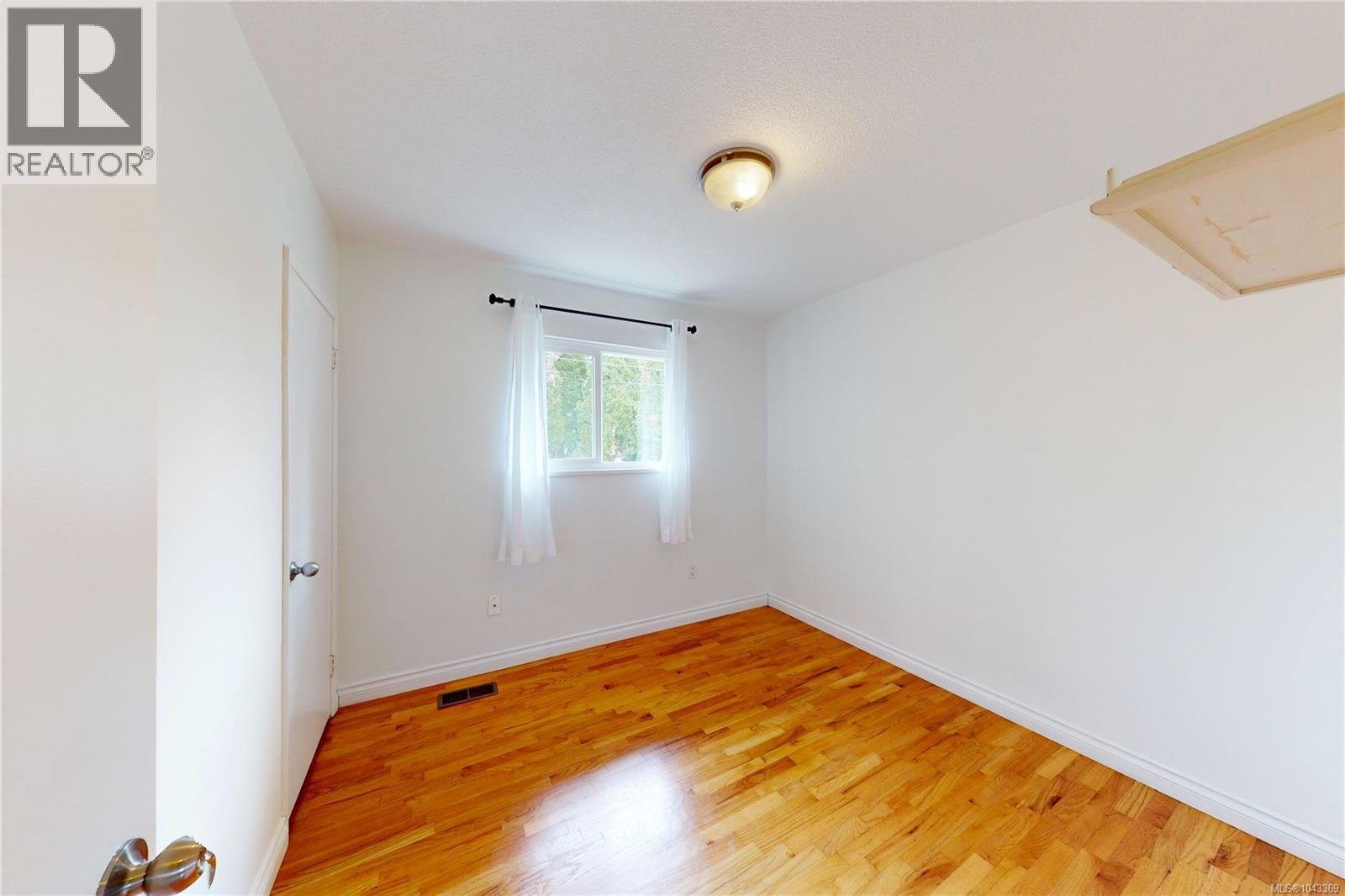 1710 Sprucewood Pl - 24
