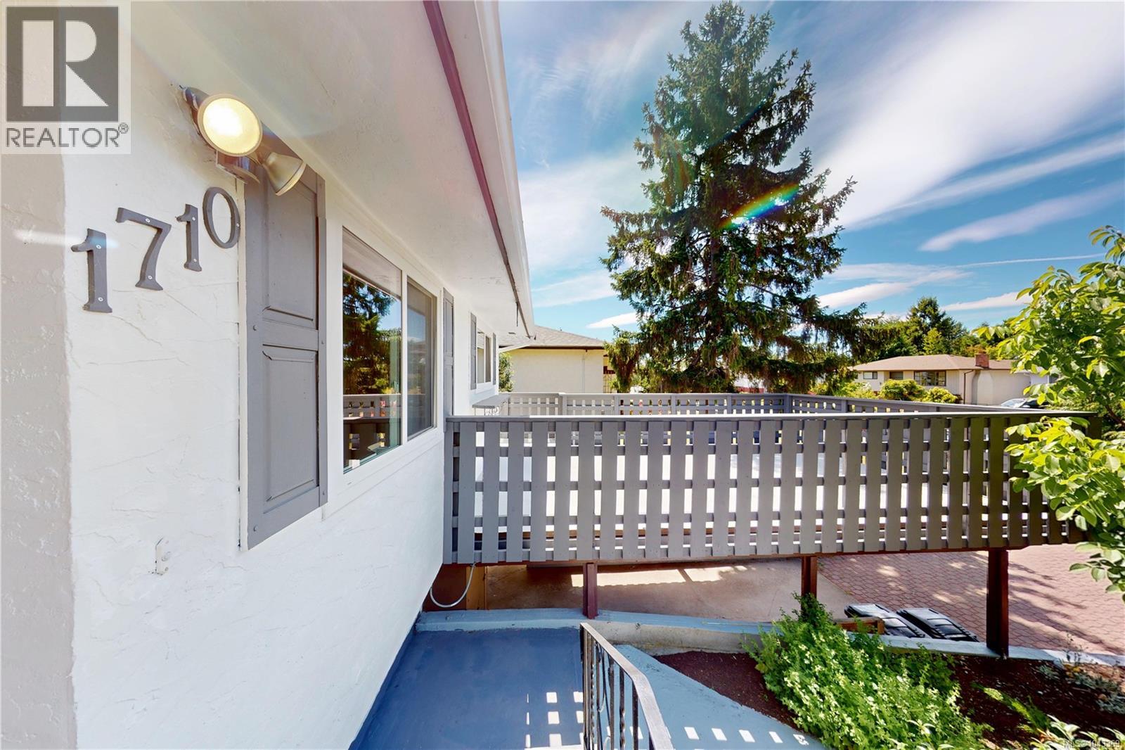 1710 Sprucewood Pl - 45