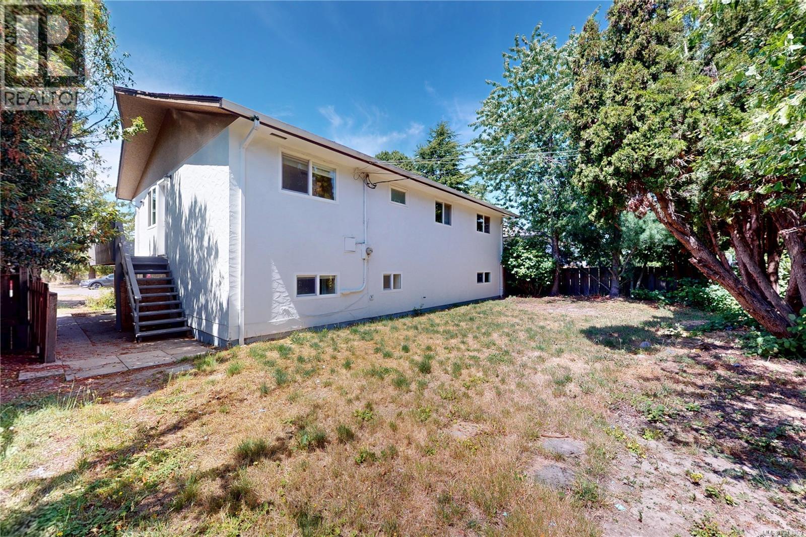 1710 Sprucewood Pl - 55