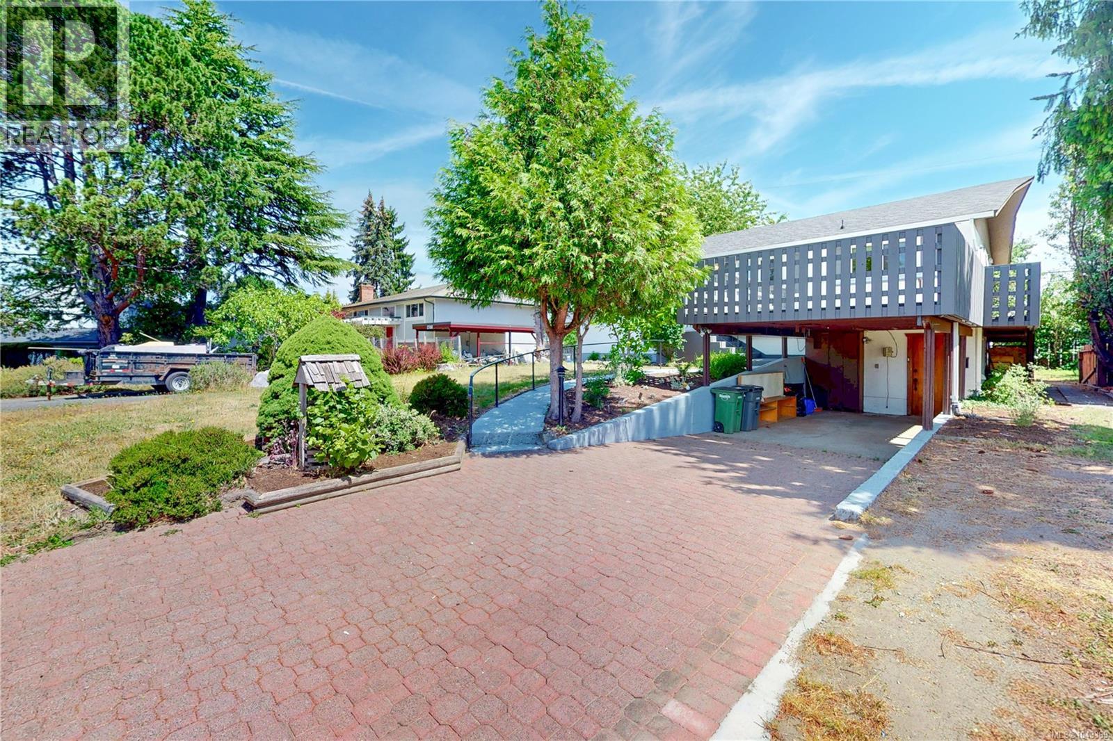 1710 Sprucewood Pl - 71