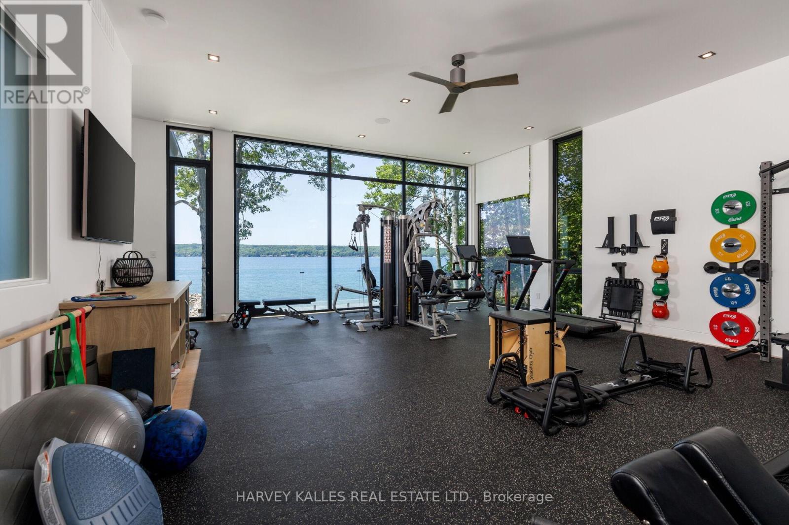 240 SILVER BIRCH DRIVE - Image 36