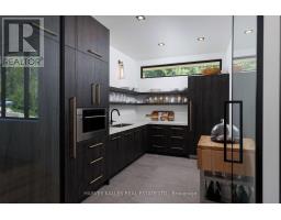 Foyer - 240 Silver Birch Drive, Tiny, ON L9M0M4 Photo 11