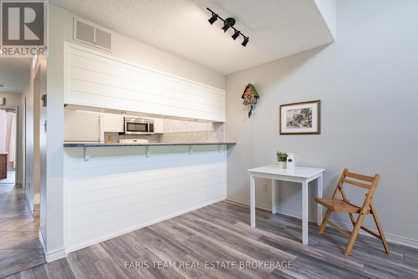 #16 21 LAGUNA PARKWAY - 8