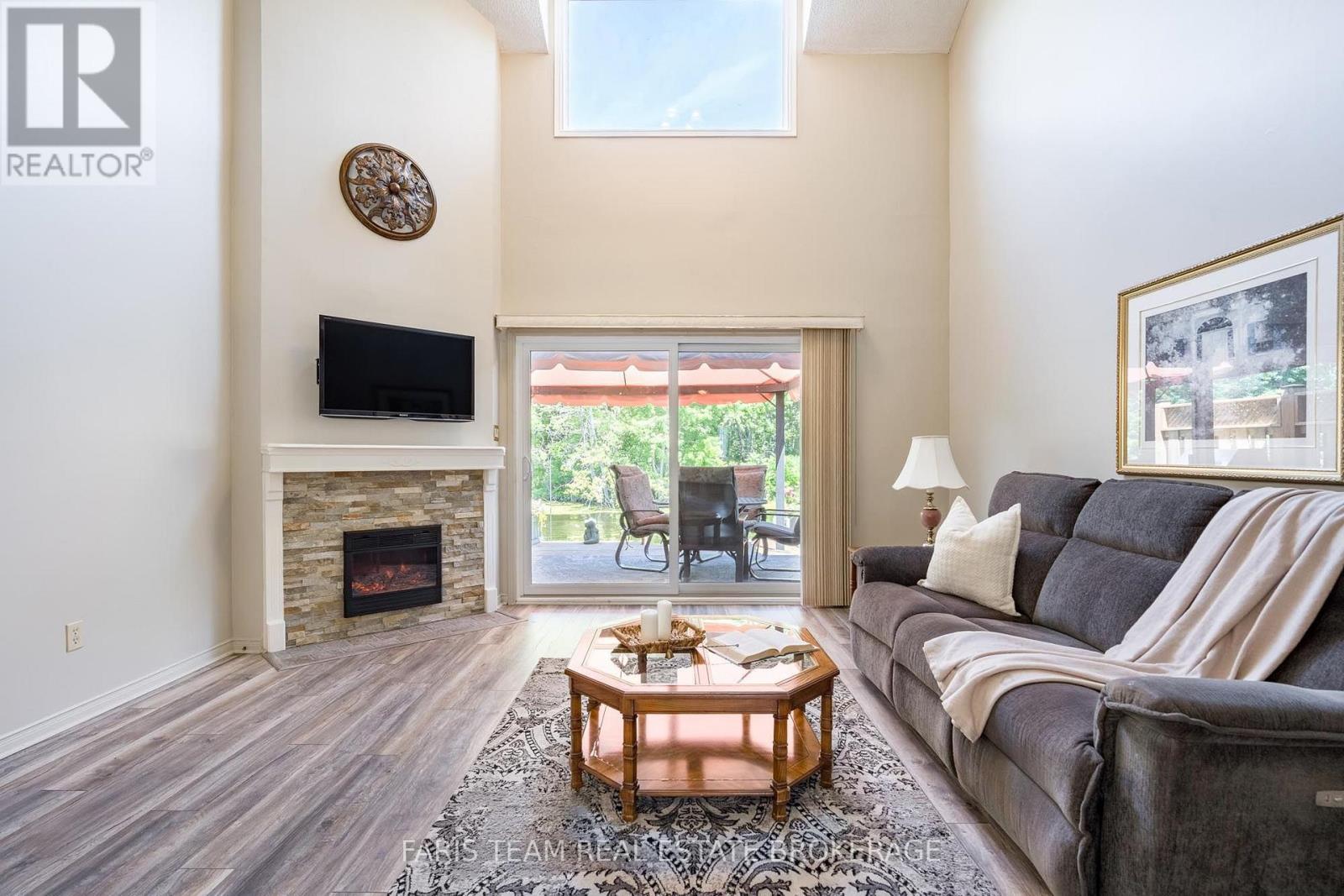 #16 21 LAGUNA PARKWAY - 9