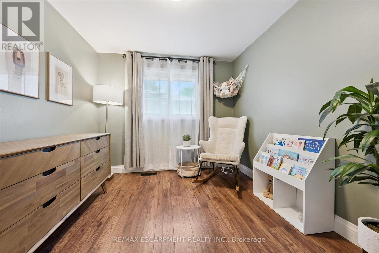 1298 ROSEMARY CRESCENT - Image 20