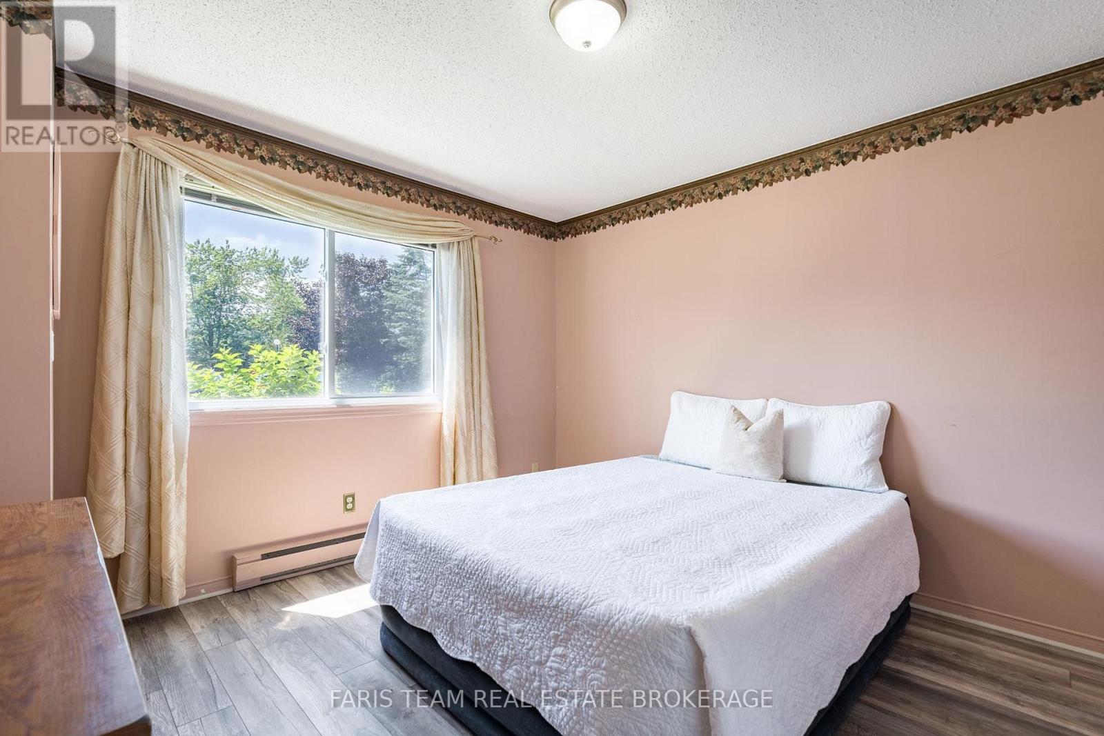 #16 21 LAGUNA PARKWAY - 13