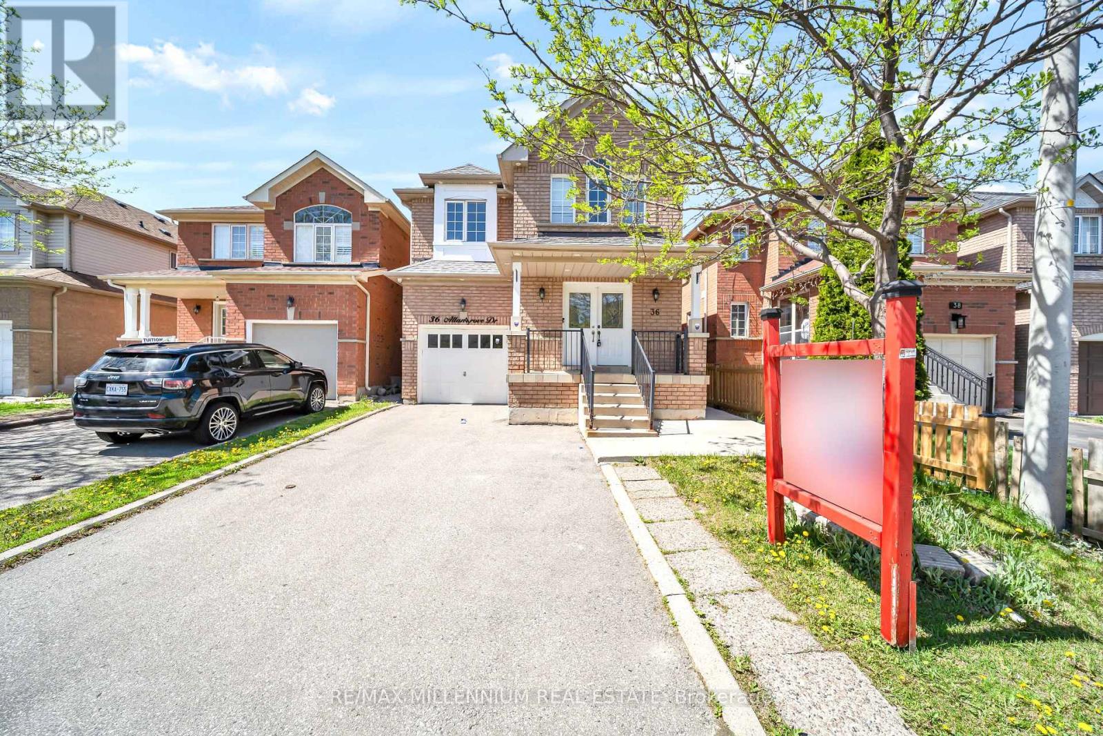 36 ALLANGROVE DRIVE - 2