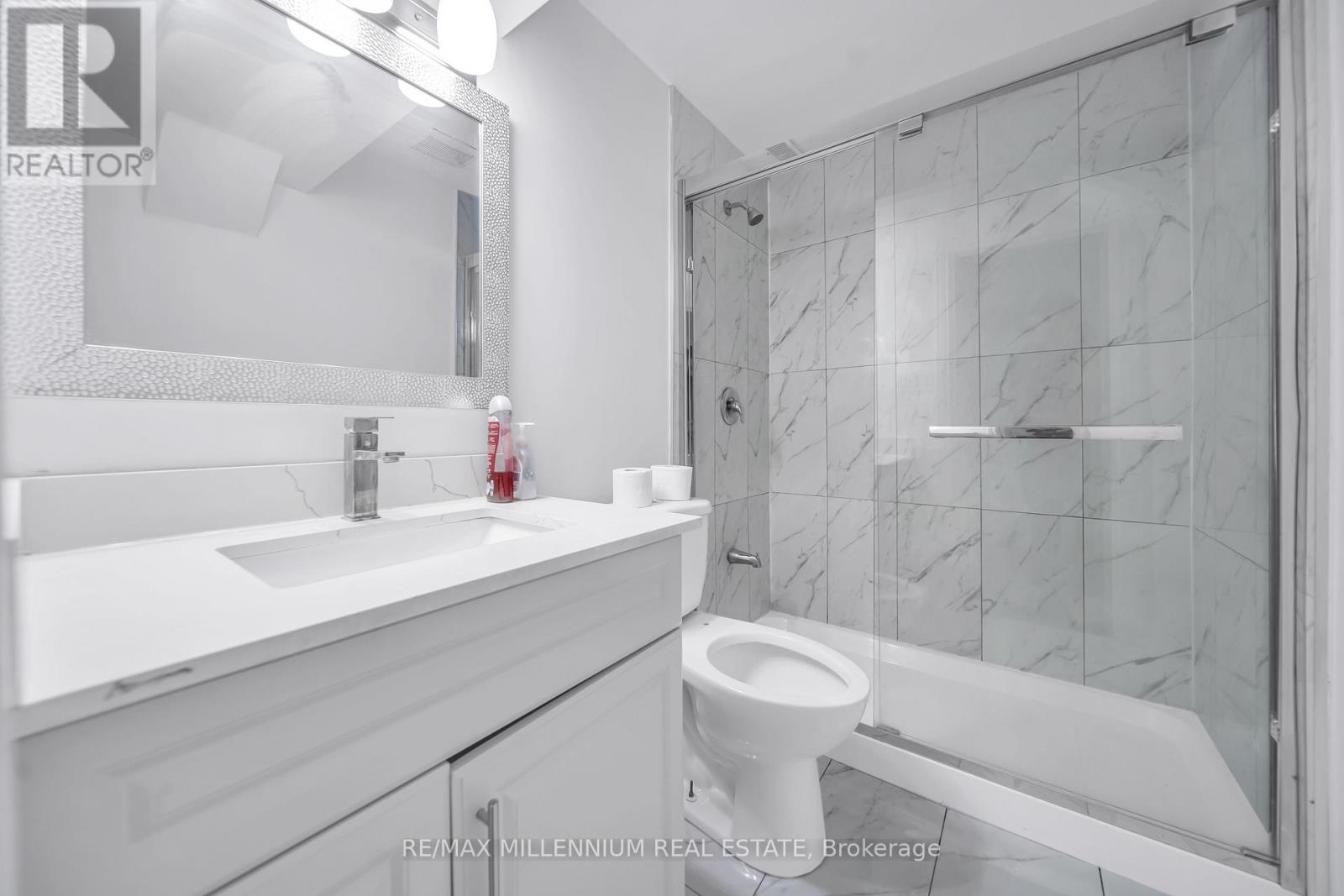 36 ALLANGROVE DRIVE - 43